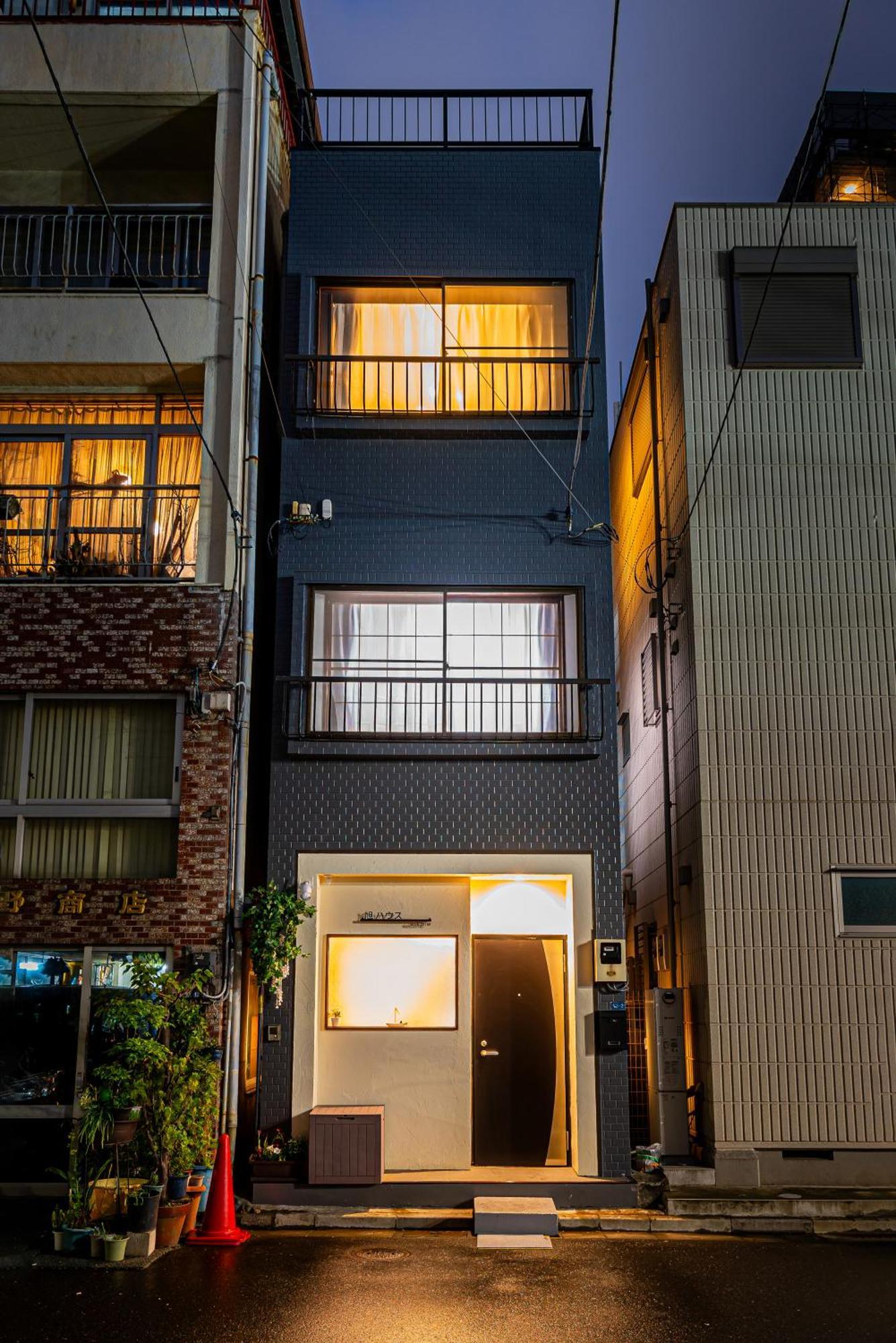 旭 ハウス　asahi House Appartamento
